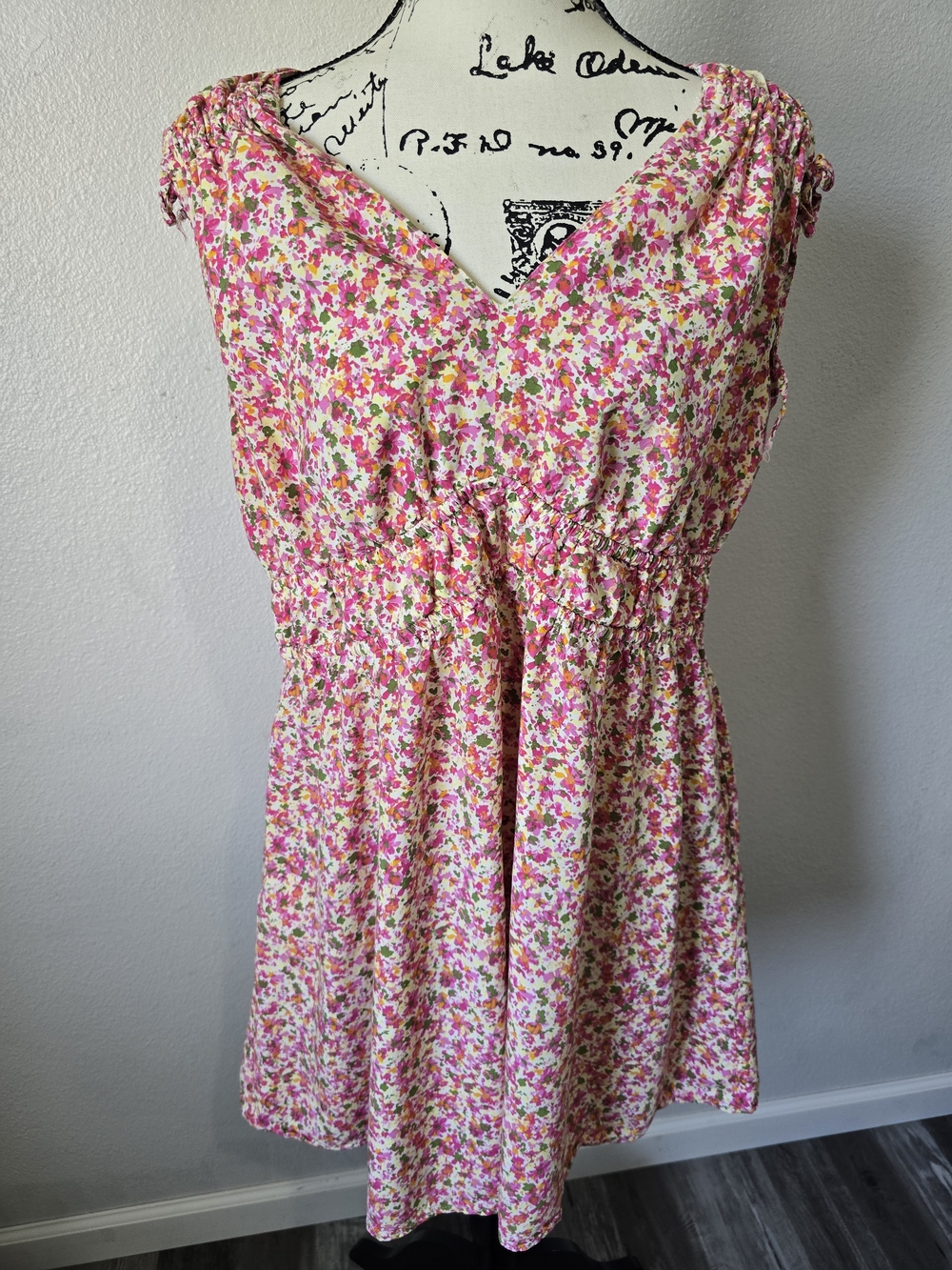 Time & Tru Floral Print Dress V-Neck Sleeveless Tie Straps Summer Size XXL